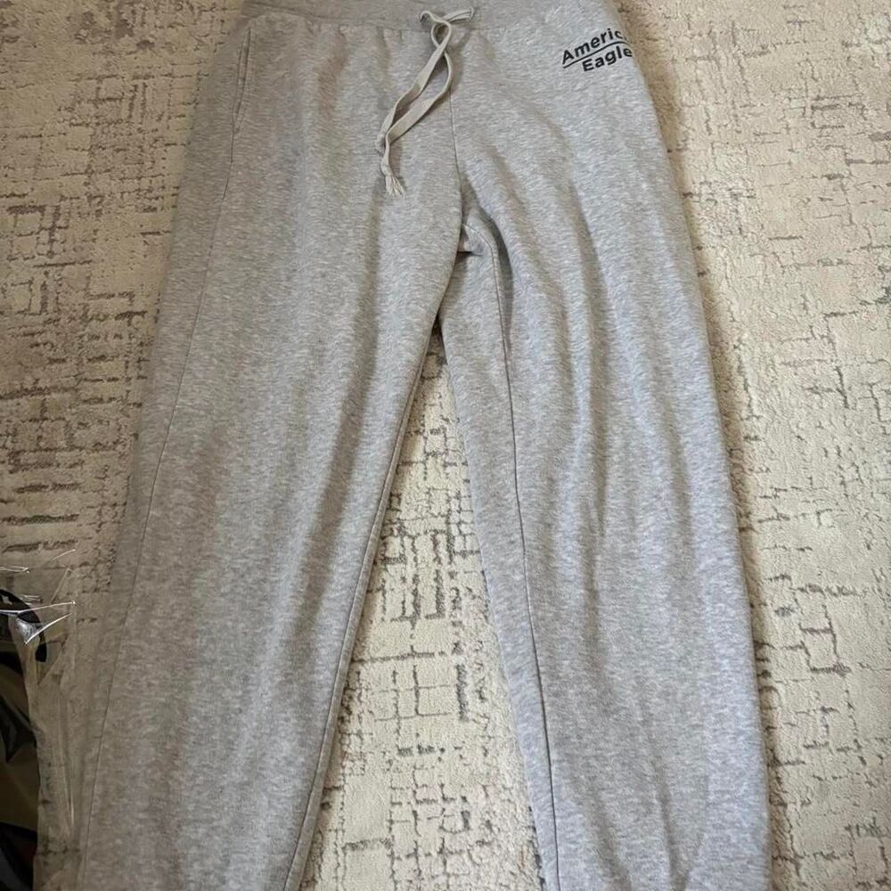 American-eagle Women's Grey Joggers-tracksuits